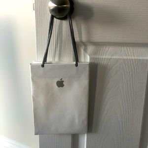 APPLE store bag